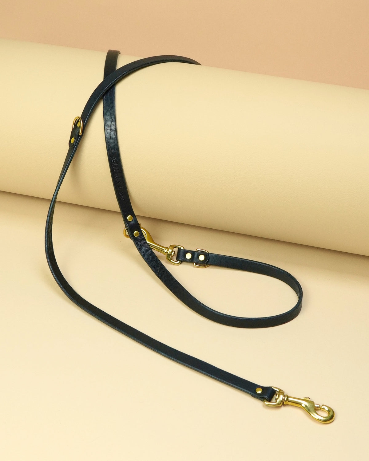 Smycz Windsor – Czerń, packshot 2
